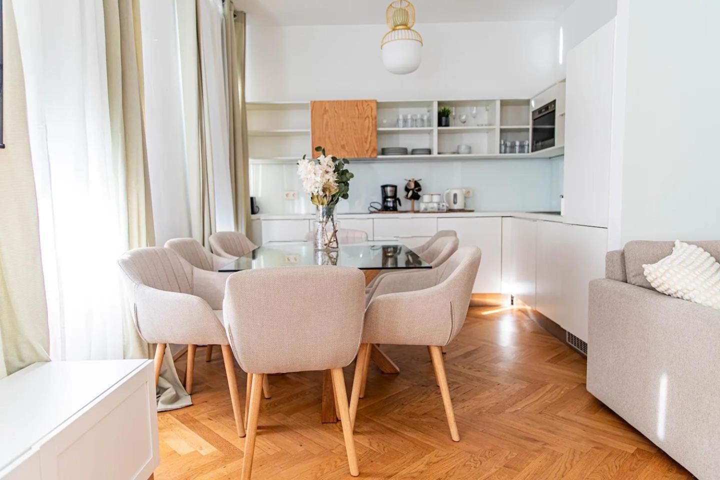 City Apartment, Two Metro Stations To Hauptbahnhof 비엔나 외부 사진