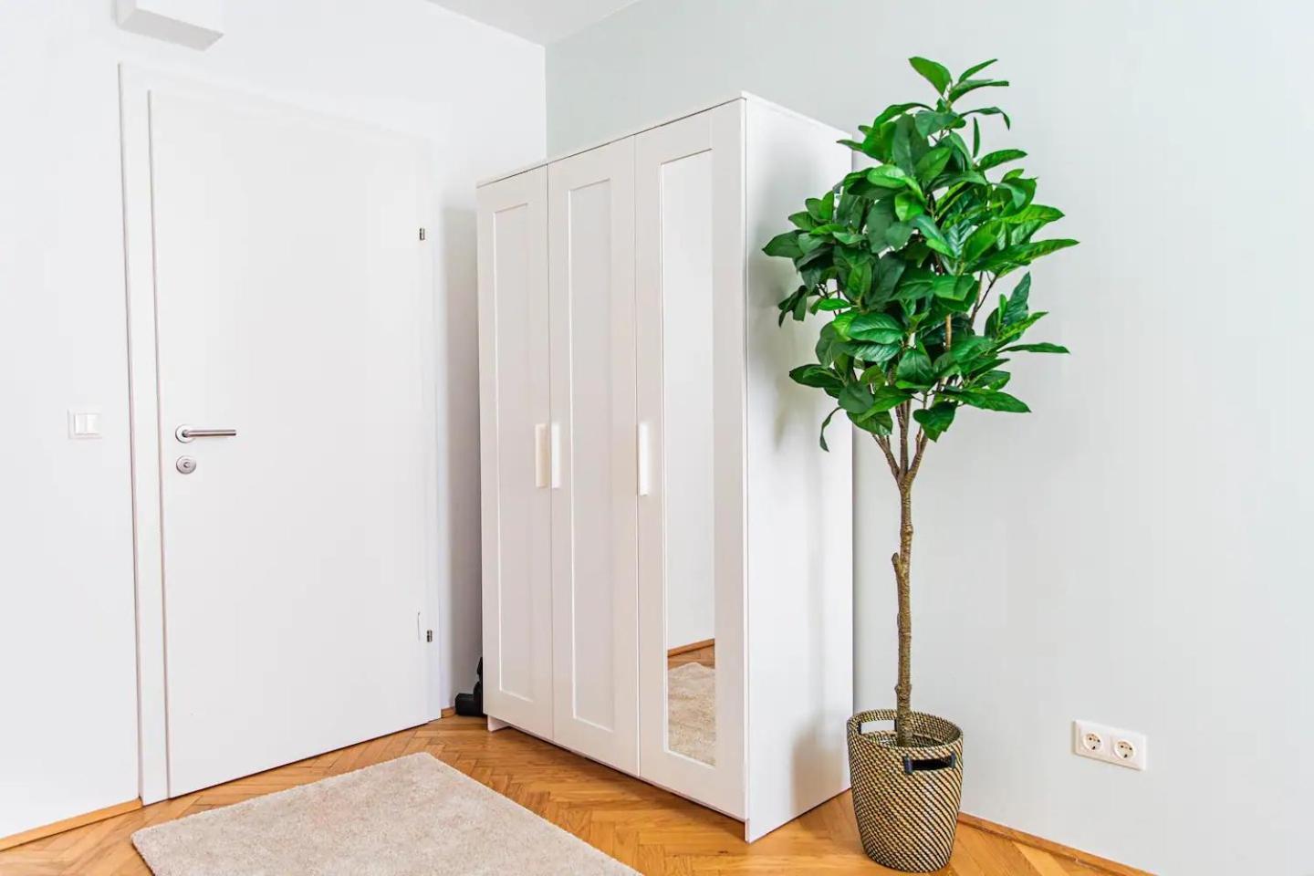 City Apartment, Two Metro Stations To Hauptbahnhof 비엔나 외부 사진