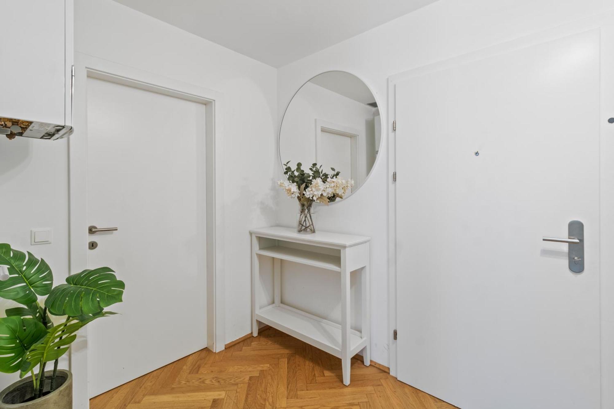 City Apartment, Two Metro Stations To Hauptbahnhof 비엔나 외부 사진