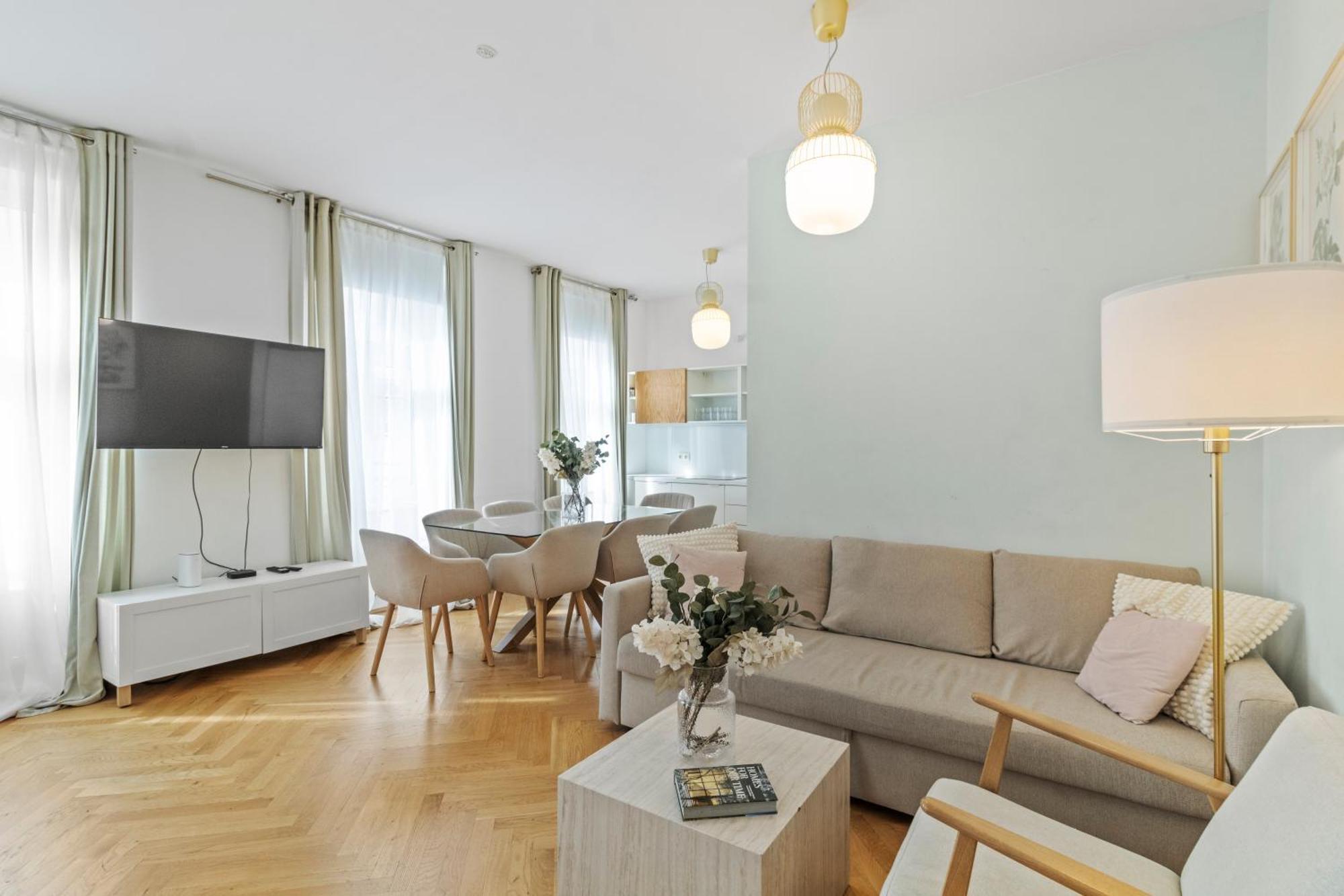City Apartment, Two Metro Stations To Hauptbahnhof 비엔나 외부 사진